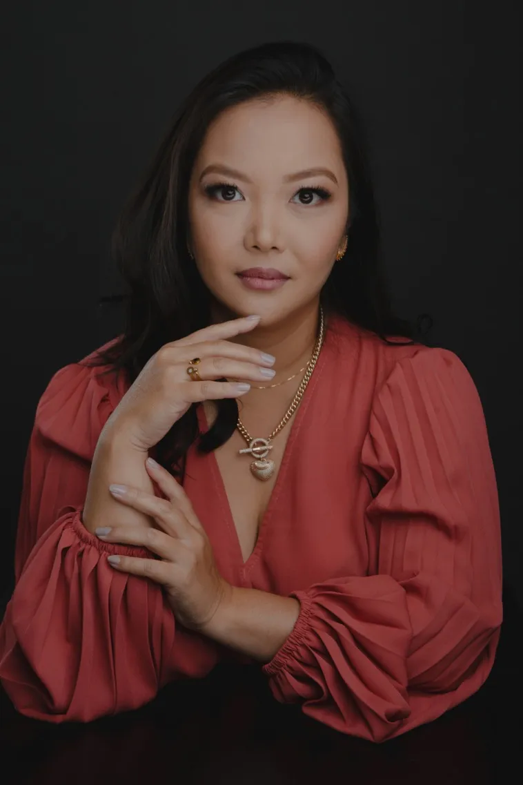 Dra. Monica Suganuma, Dermatologia